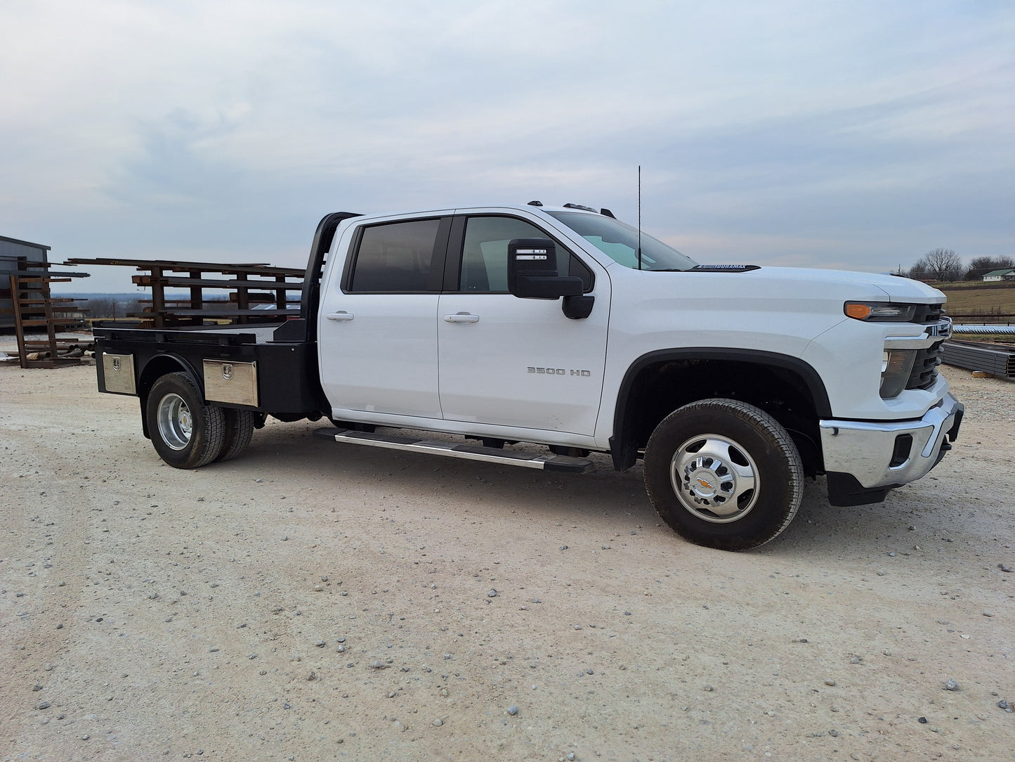 Crown Line Skirted Dually Bed 57" Cab to Axle SKD 57
