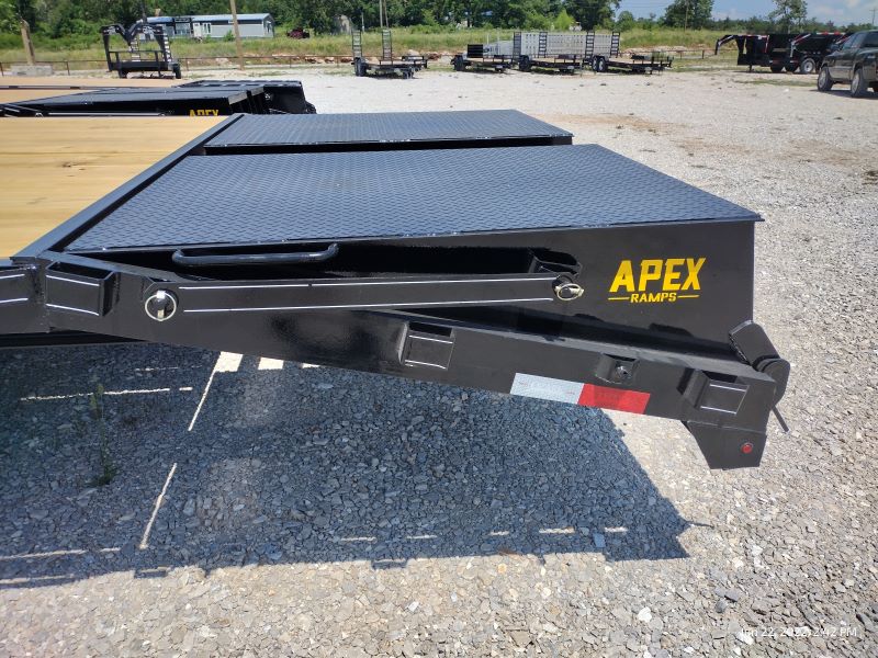 On Order 102x32 22.5K Gooseneck Deckover