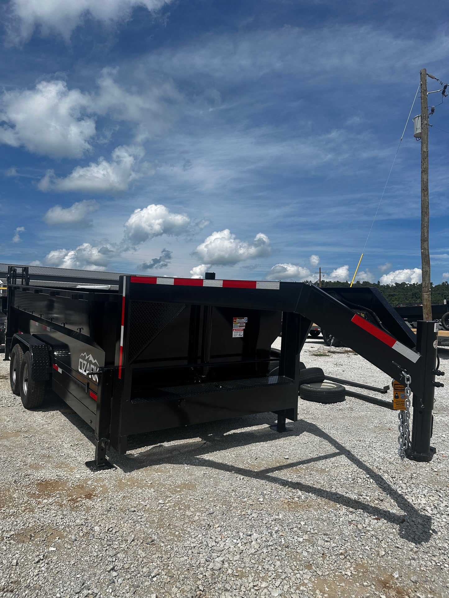 2025 Ozark 7x16x3 16K Gooseneck #6399