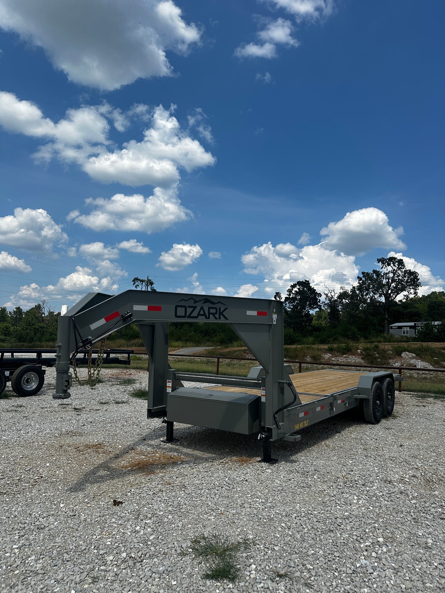 2025 Ozark 82x24 14k Tilt #0221