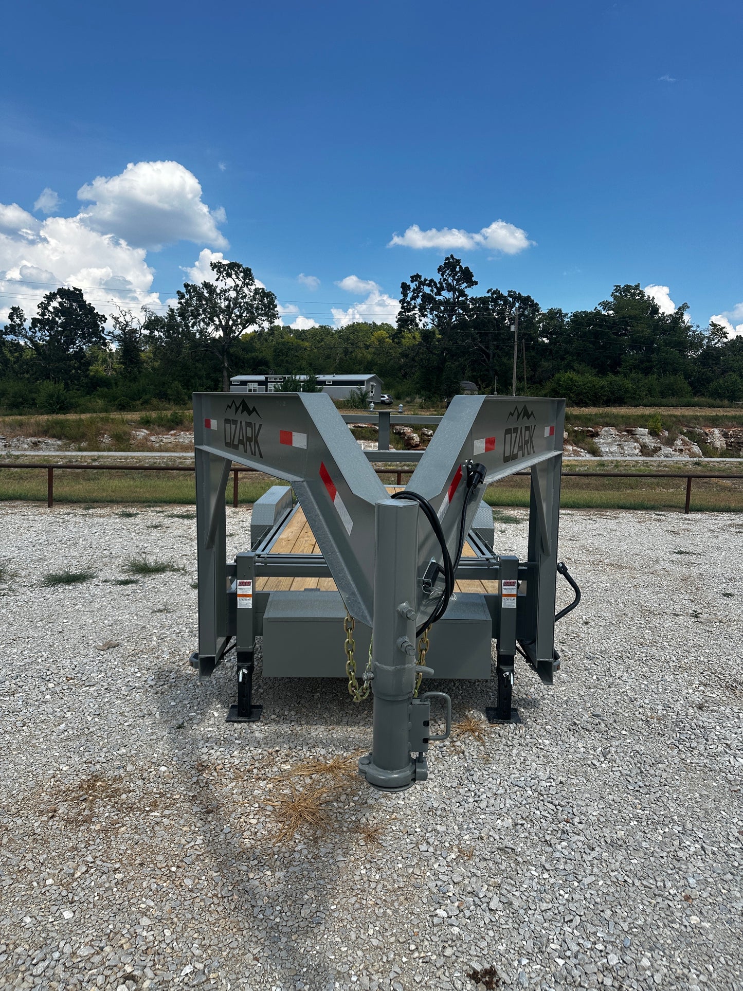 2025 Ozark 82x24 14k Tilt #0221
