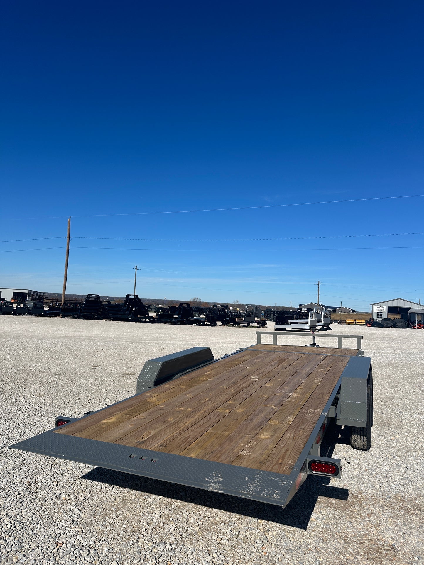 2026 Ozark 82x20 7k Tilt #0337