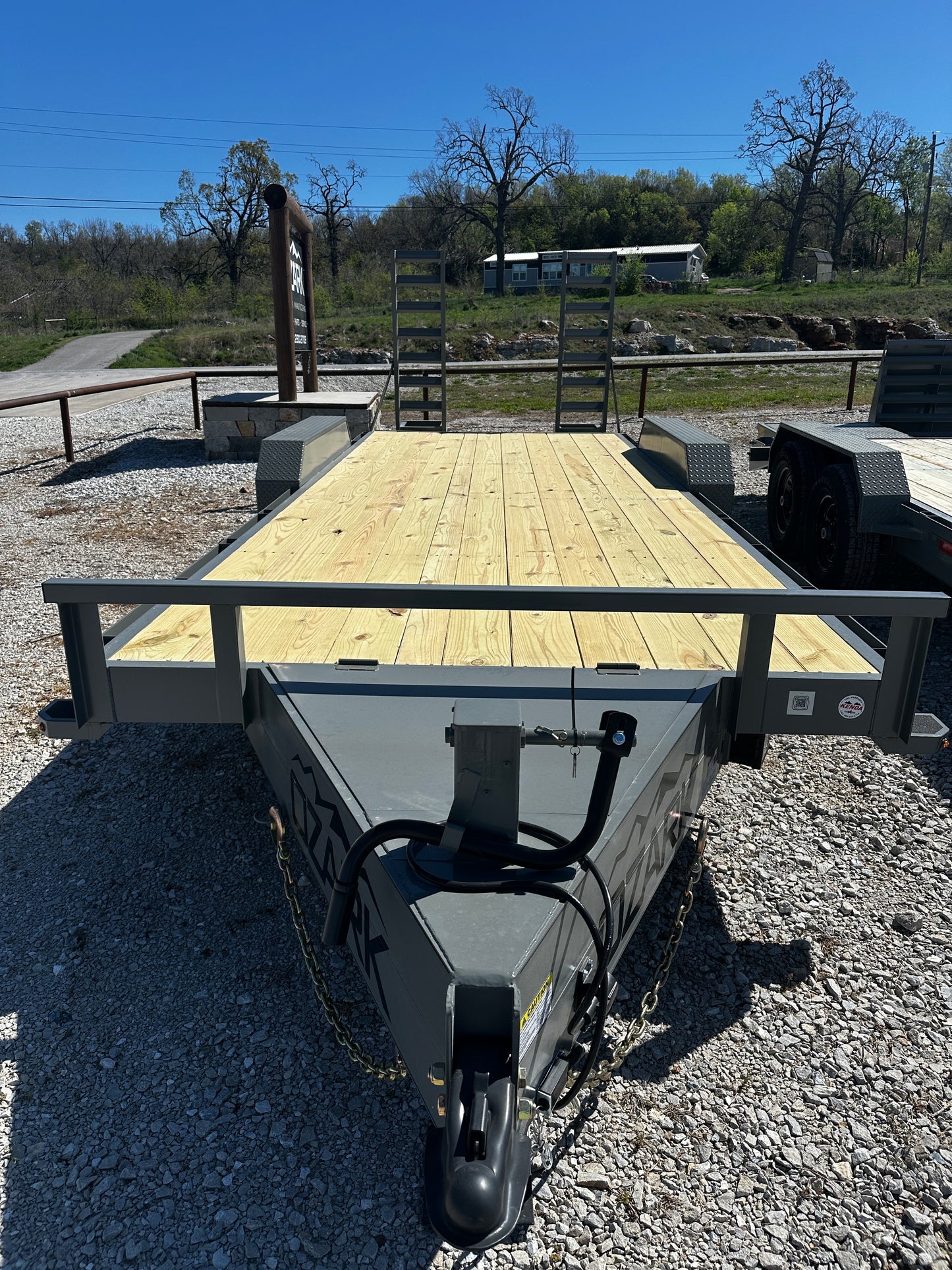 2025 Ozark 82x20 16k Equipment #0732