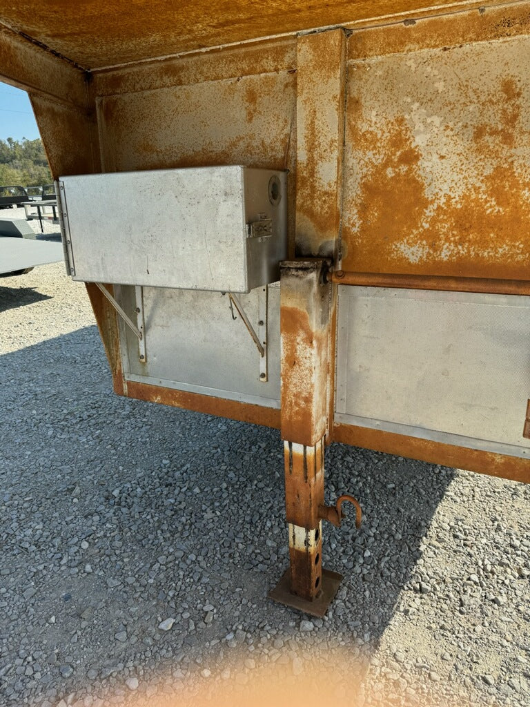 1999 6x18 10K Gooseneck 4 Horse Slant #BOO60