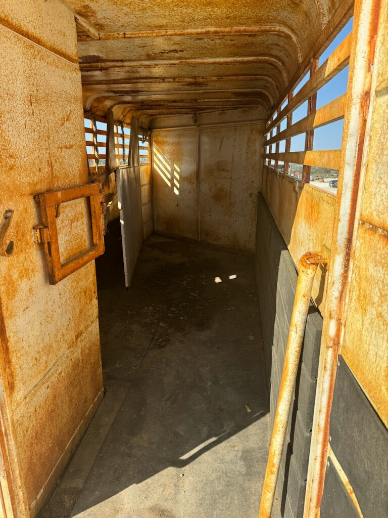 1999 6x18 10K Gooseneck 4 Horse Slant #BOO60