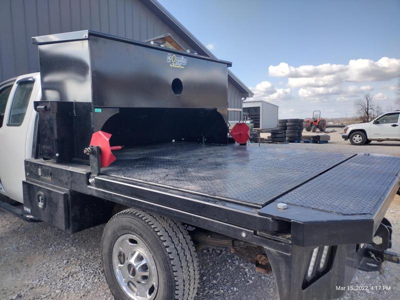 Crown Line Cattle Feeder Long Bed Auto S32A – Ozark Trailer Sales