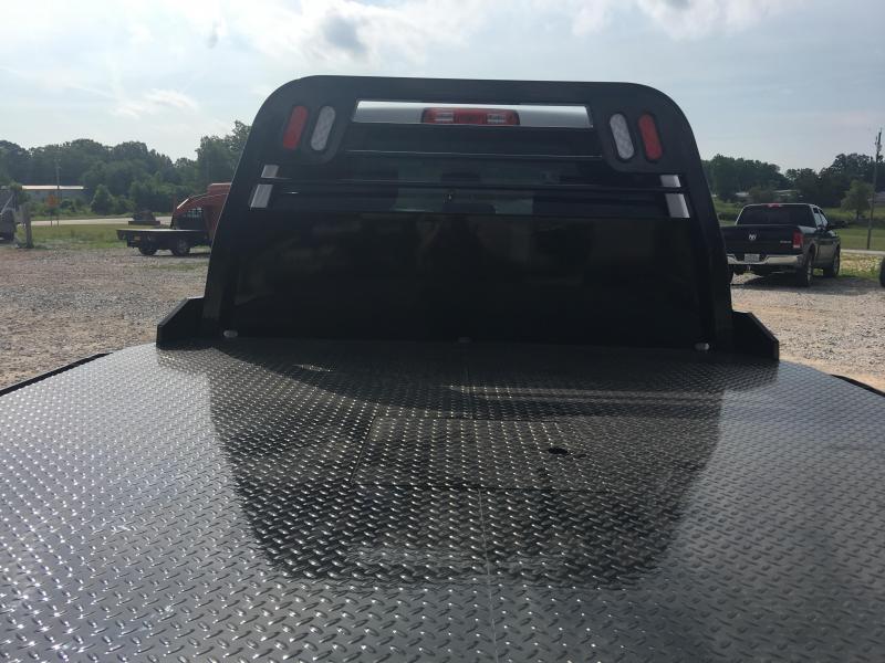 Crown Line Skirted '17 to Present Ford, Dodge Dually SKD 58