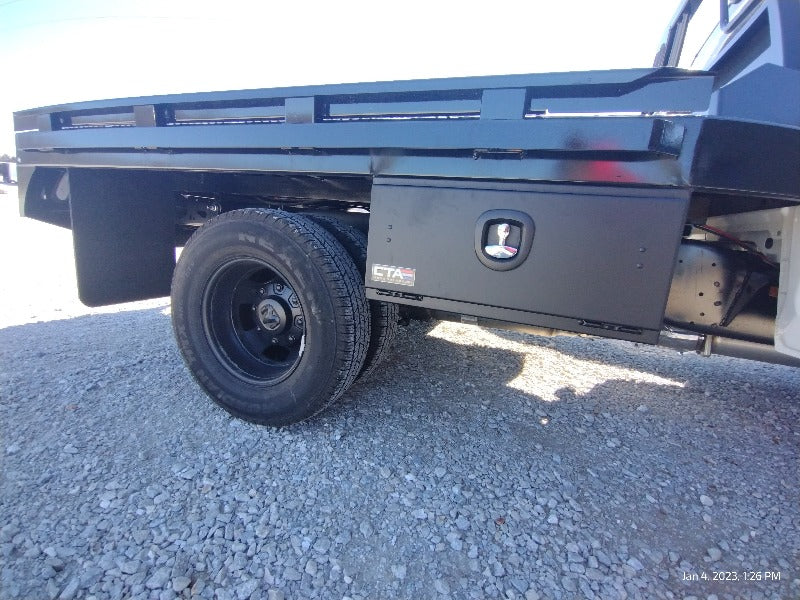 Crown Line Dually Spike Bed SXD 102