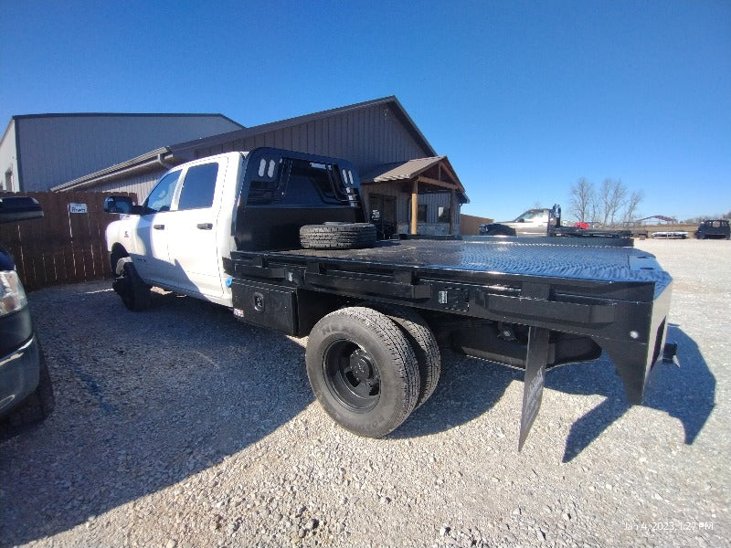 Crown Line Dually Spike Bed SXD 102