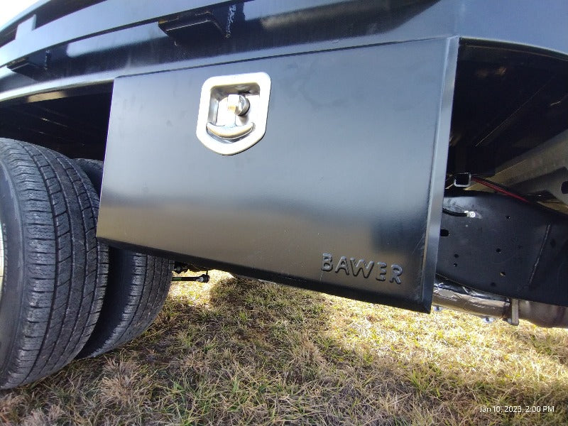 Crown Line Cab & Chassis Spike Bed SXC 116