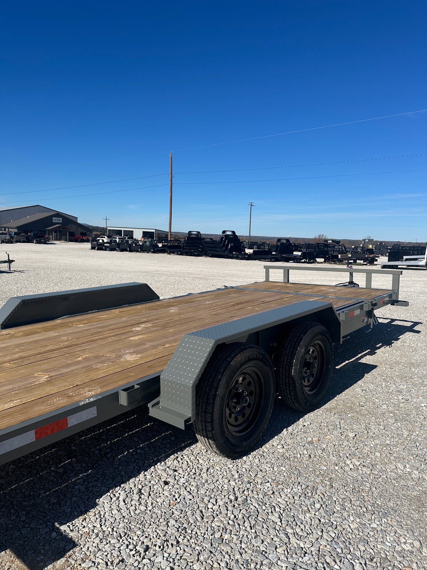 2026 Ozark 82x20 7k Tilt #0337