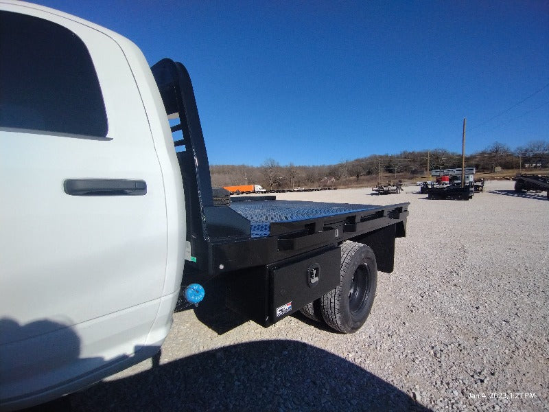 Crown Line Dually Spike Bed SXD 102