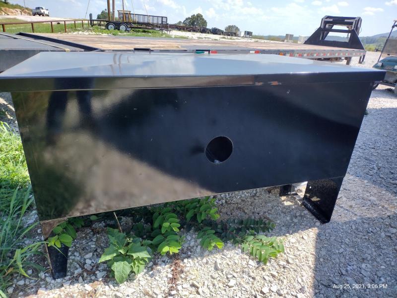 Crown Line Cattle Feeder Short Bed Auto S22A