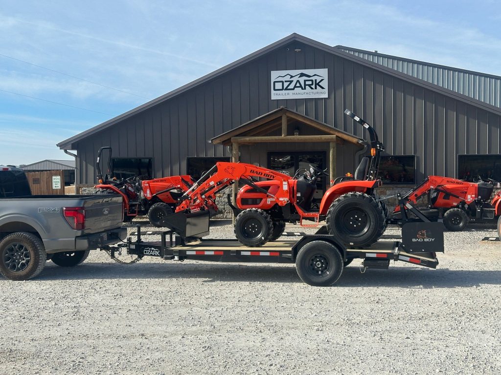 BAD BOY 3026 TRACTOR PACKAGE