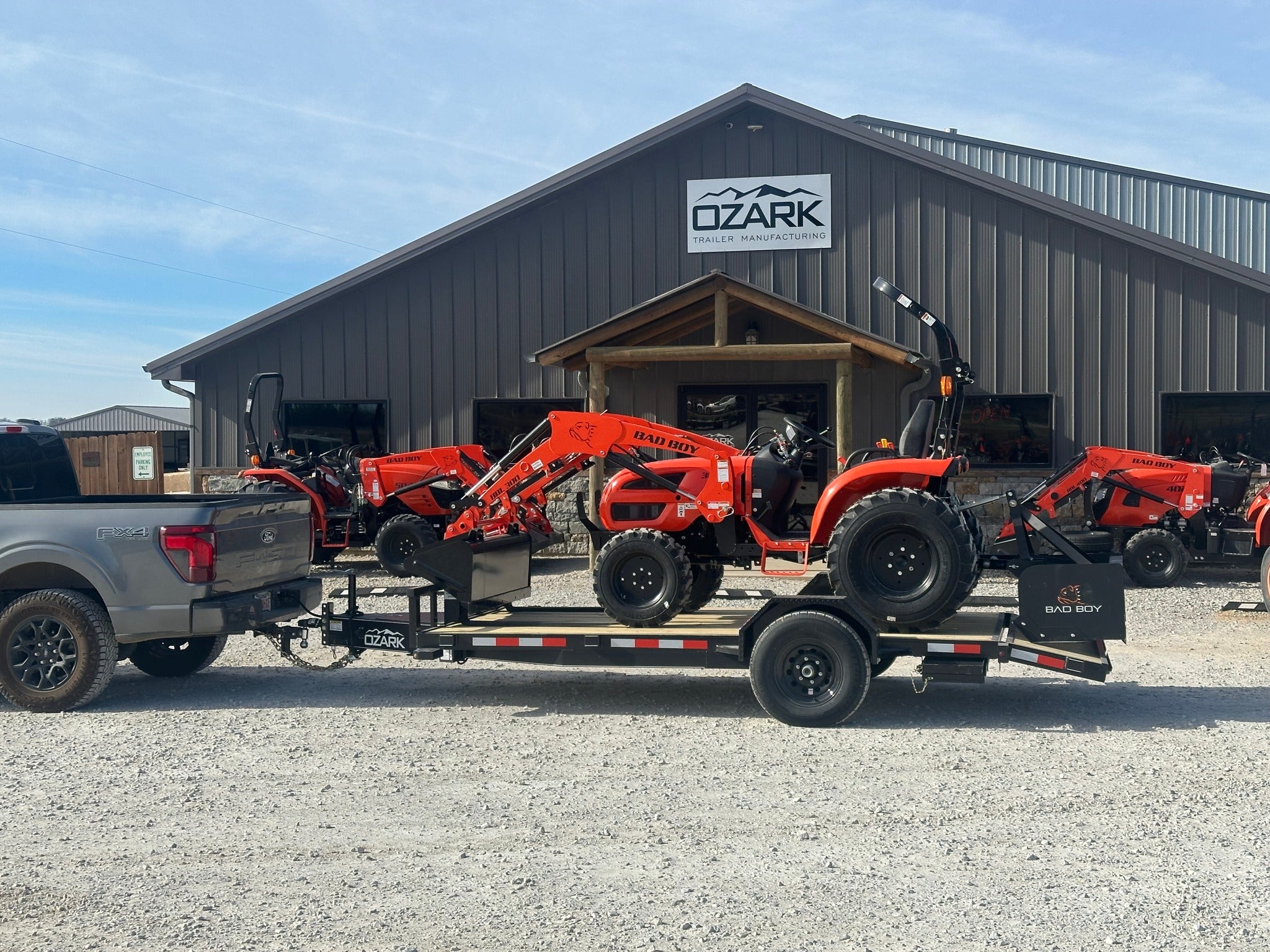 BAD BOY 3026 TRACTOR PACKAGE