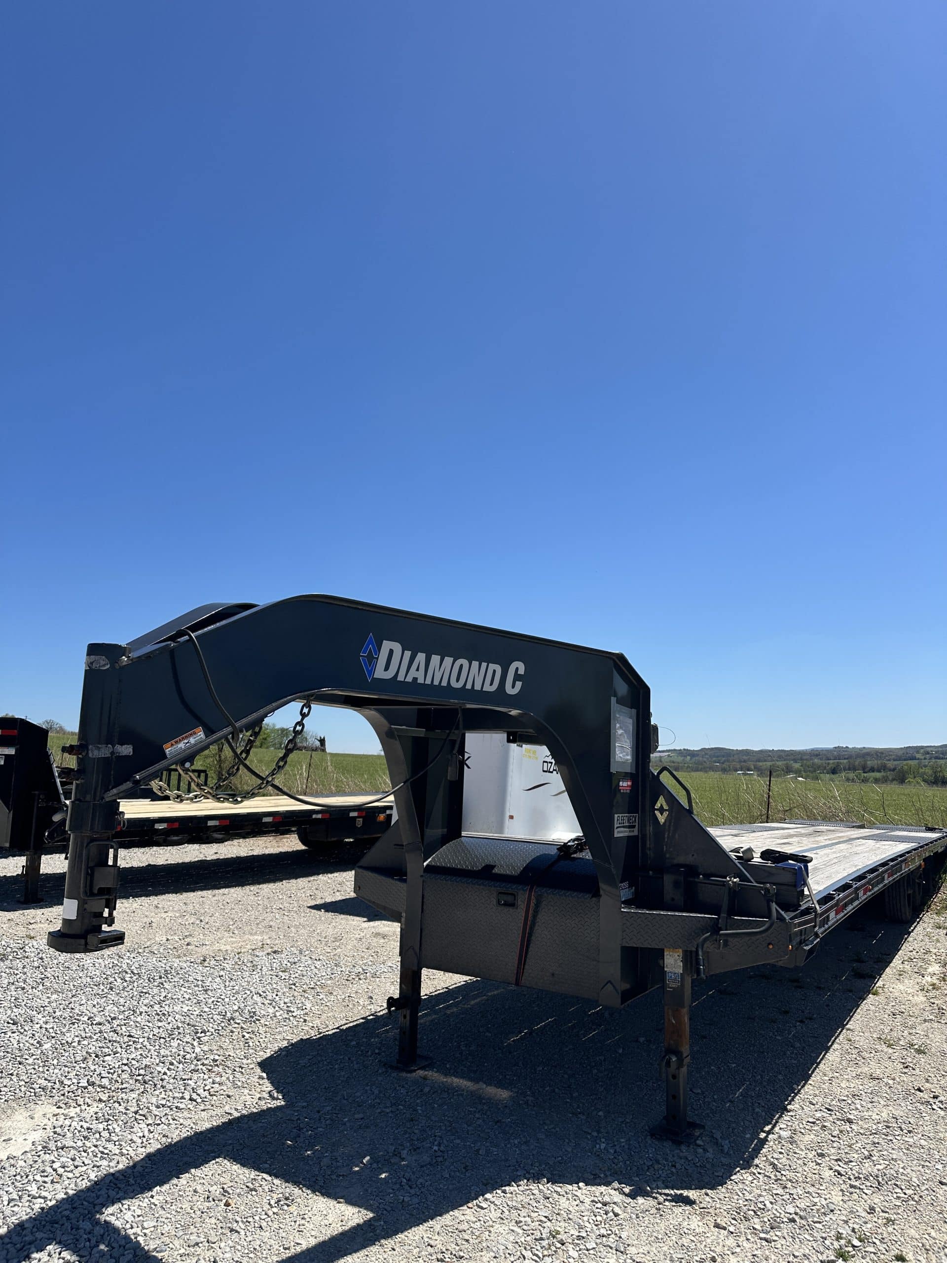 2023 Diamond C 102×40 26k Deckover #1637