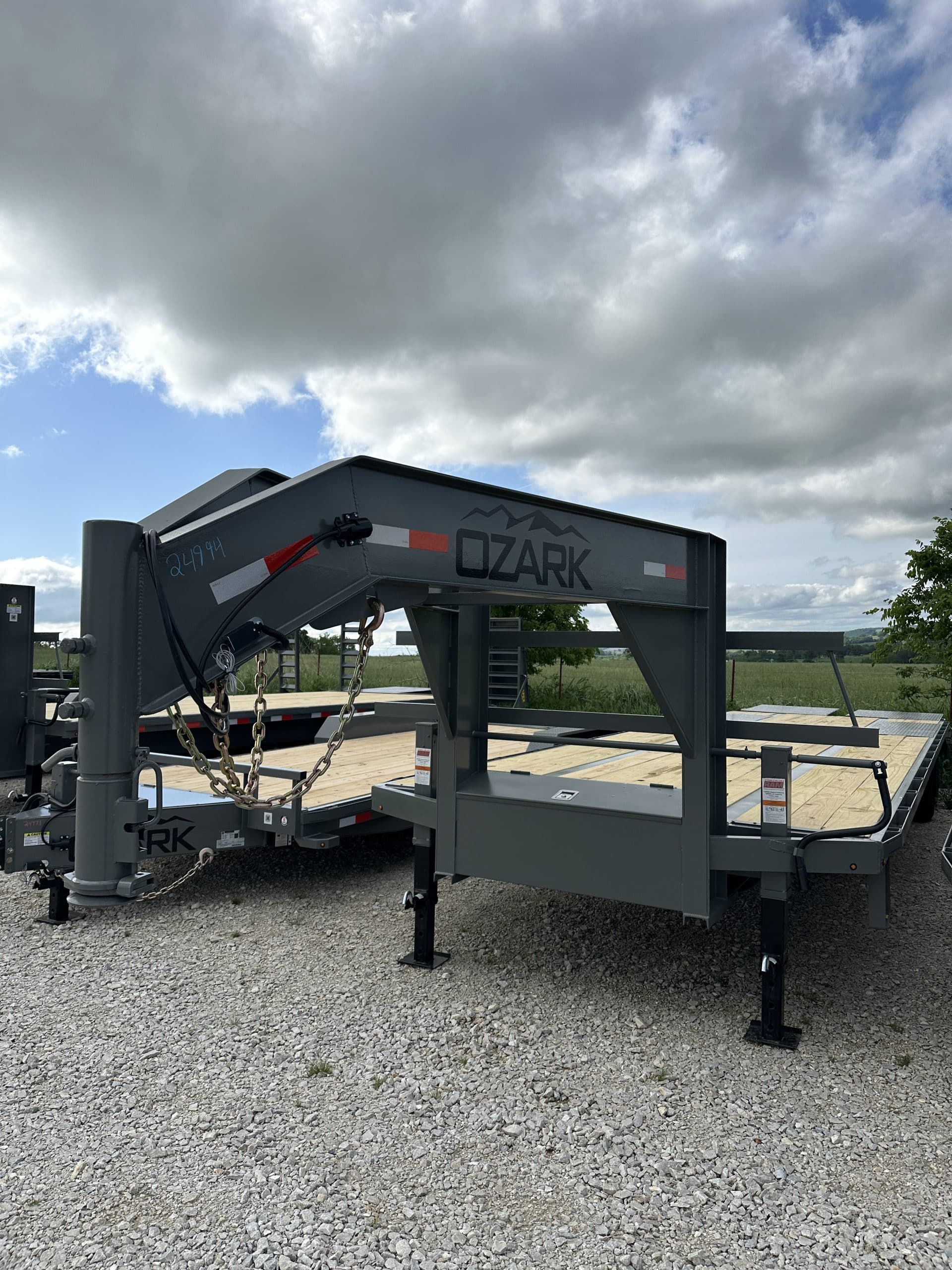2026 Ozark 102 x 32 22.5k Deckover – #000748
