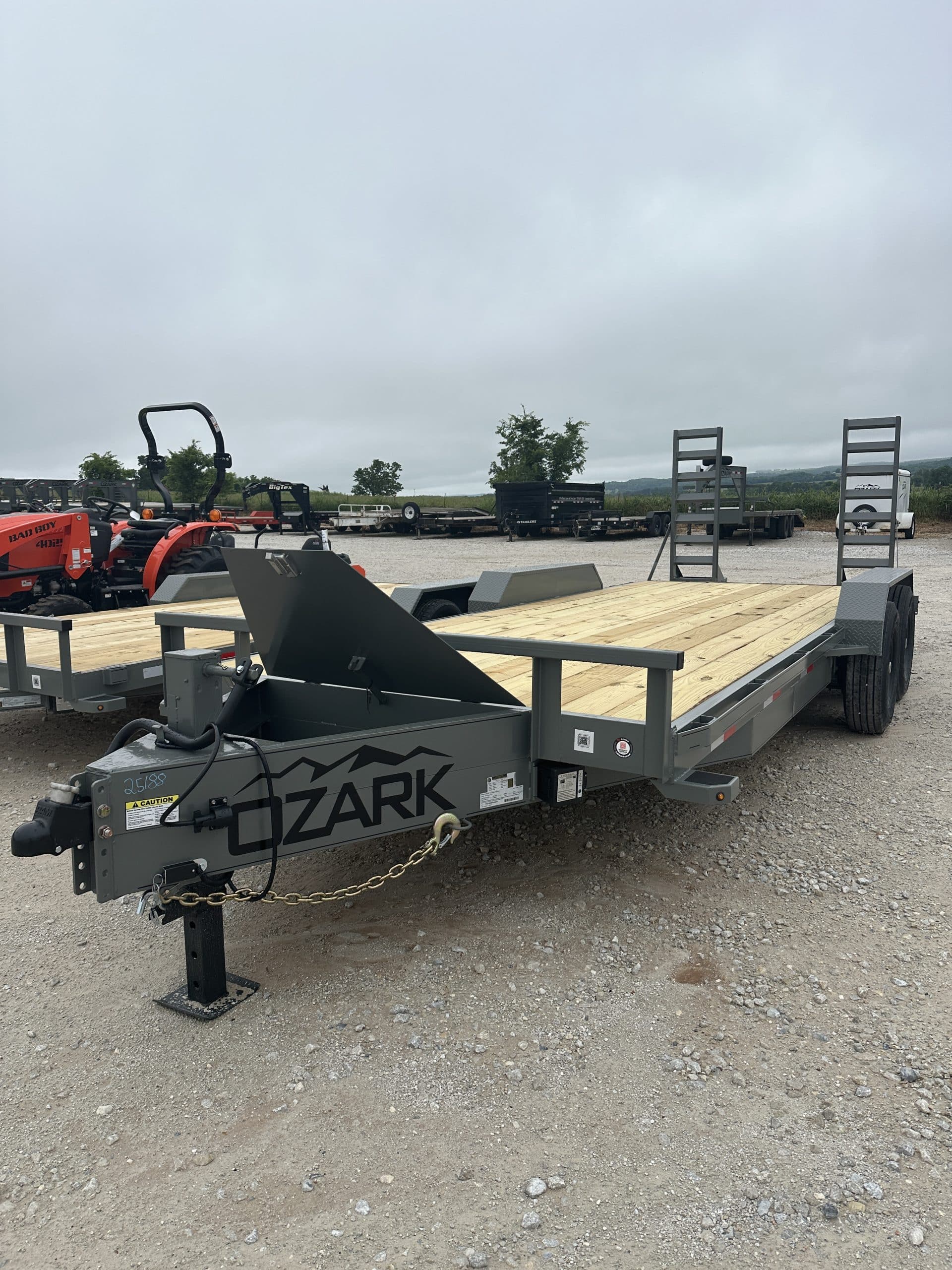 2026 Ozark 82x 20 16k Equipment  – #000763